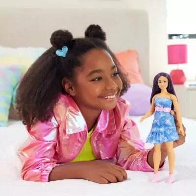 Barbie Fashionistas – Poupée Robe Azur Papillon Barbie Fashionistas – Poupée Robe Azur Papillon