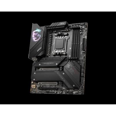 Carte mère MSI MPG X670E CARBON WIFI - Performance compacte