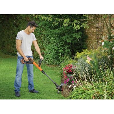 Coupe-bordure sans fil BLACK+DECKER STC1840EPC-QW - 18V - 30 cm : Performant et pratique