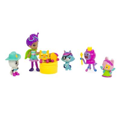 Gabby's Dollhouse Gabby et la Maison Magique - Gabby Dollhouse - Coffret Cadeau 5 Figurines - Petits Chatons - 5 Figurines Et 1