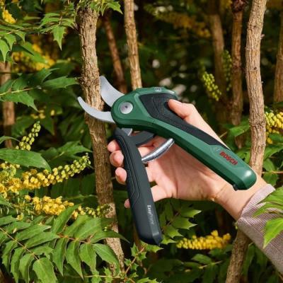 Sécateur EasyPrune sans fil Bosch - Vert - Technologie Power Assist