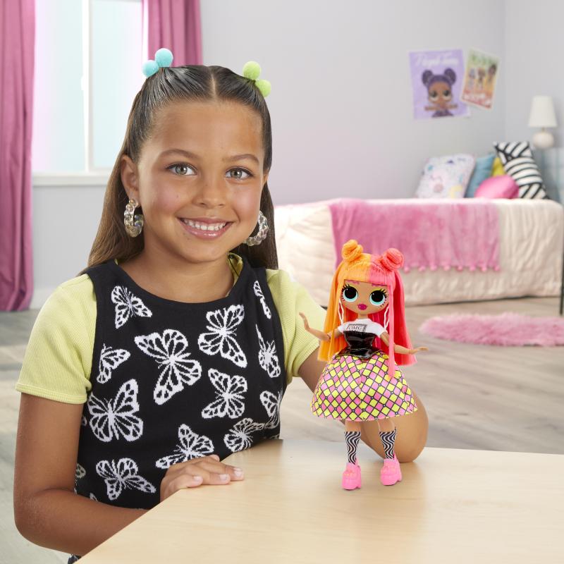 L.O.L. Surprise! L.O.L. Surprise OMG HoS S4 Neonlic.