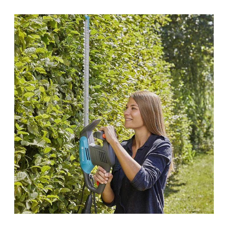 Taille-haie électrique GARDENA EasyCut 450/50 - Performant et ergonomique