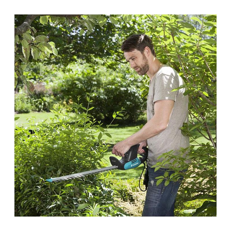 Taille-haie électrique GARDENA EasyCut 450/50 - Performant et ergonomique