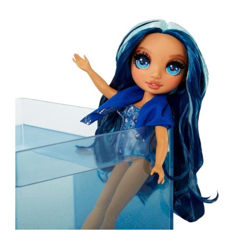 Poupée articulée Rainbow High Swim & Style Skyler (Bleue) - A partir de 4 ans