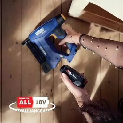 Agrafeuse cloueuse sans batterie: compacte et puissante Agrafeuse cloueuse sans batterie: compacte et puissante