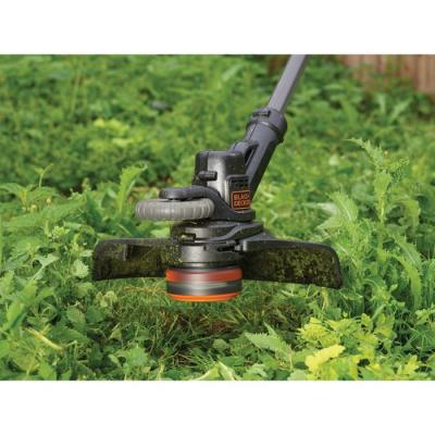 Coupe-bordure sans fil BLACK+DECKER - STC1820PCB-XJ - Performant