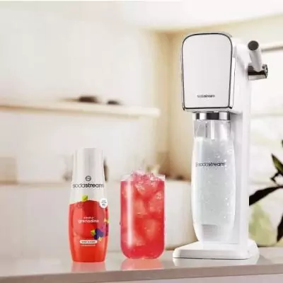 Concentrés SODASTREAM - Lot de 6 Grenadine sans sucres - Jusqu'à 54L - 440 ml Concentrés SODASTREAM - Lot de 6 Grenadine sans sucres - Jusqu'à 54L - 440 ml
