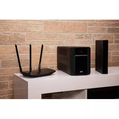 APC Easy UPS BVX - onduleur line-interactive - 1600VA, 230V - Prises Schuko