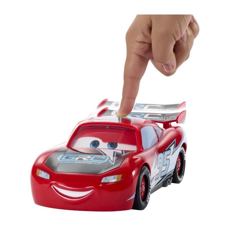 Course et dérapages avec Flash McQueen - Coffret Véhicule Miniature Disney Pixar
