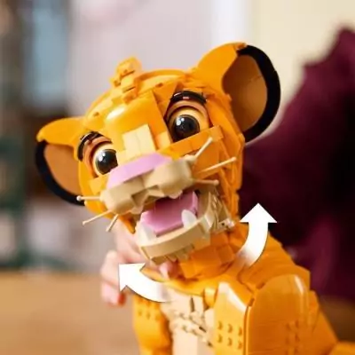 Figurine collector Simba, le jeune Roi lion LEGO Disney Classic