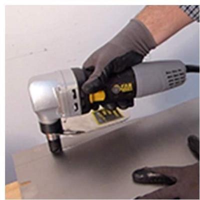 Grignoteuse FARTOOLS 600 W en mallette - Coupe rapide jusqu'à 2000 tr/min