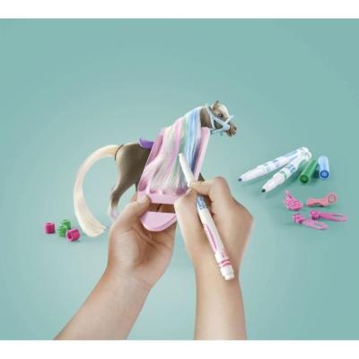 Colorie et joue avec le Cavalière et son cheval de la cascade PLAYMOBIL 71640!