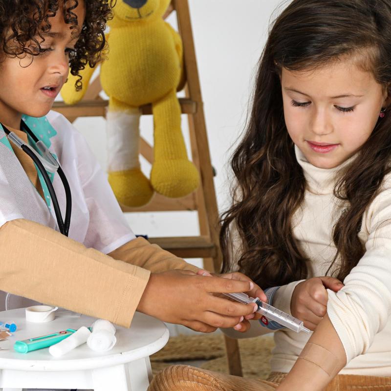SES Creative Petits Pretenders Méga kit de docteur