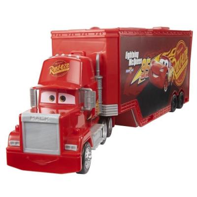Coffret Mack Transformable : Petite Voiture Disney Pixar Cars