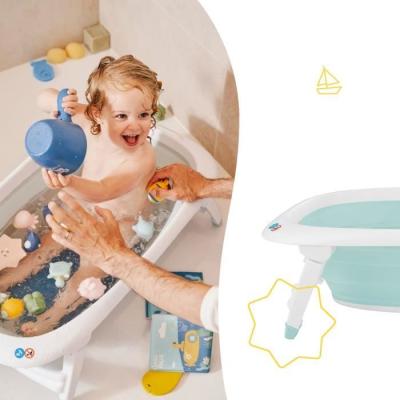 Baignoire pliable BADABULLE : compacte et ludique!