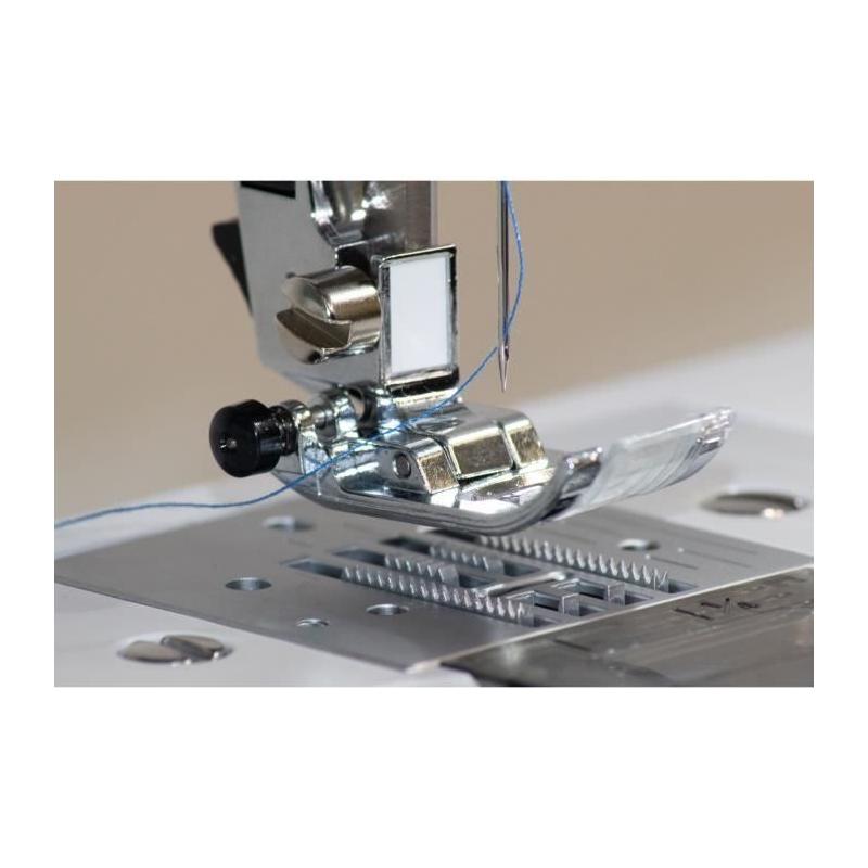 Machine à coudre Brother FS70WTX: Votre alliée couture compacte