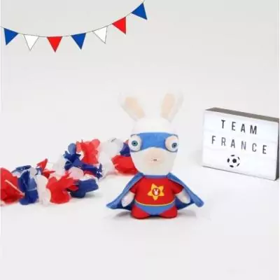 Peluche Super-Héros Rouge Sonore - 18 cm - LAPINS CRETINS