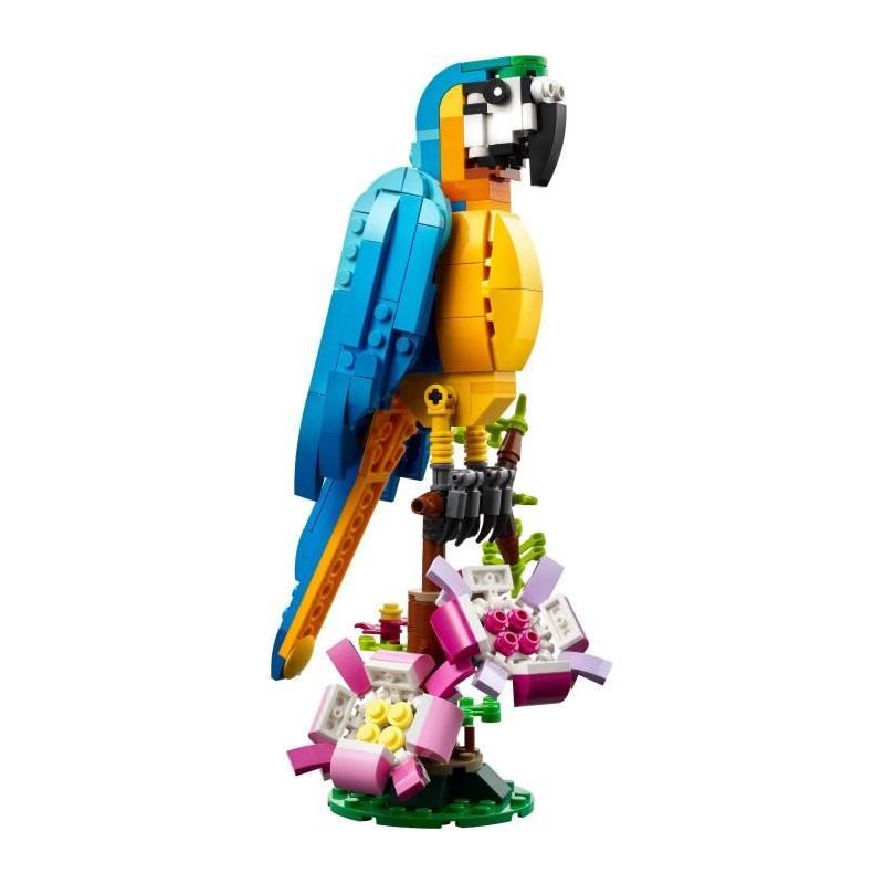 LEGO Creator 3-en-1 31136 Le Perroquet Exotique : Figurines Animaux de la Jungle!