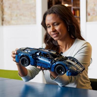 LEGO Technic 42154 Ford GT 2022 : Maquette de Voiture 1:12 pour Adultes