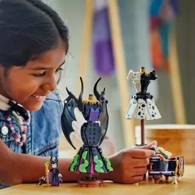 LEGO Disney Villains : Les Robes de Maléfique et Cruella pour filles de 9 ans