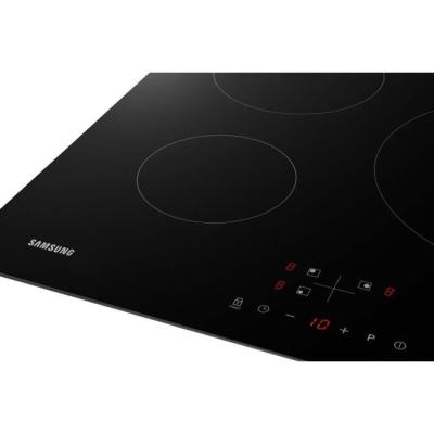 Plaque de cuisson induction Samsung - Performance et élégance