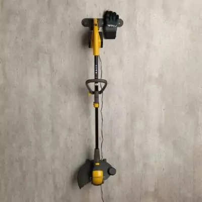 Coupe-bordure STIGA GT 300e Kit: Tondeuse électrique puissante Coupe-bordure STIGA GT 300e Kit: Tondeuse électrique puissante