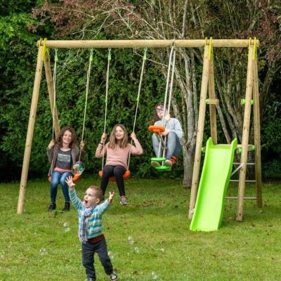 Station de jeux bois 2,30 m Topwood TUTTI - 6 enfants : L'amusement assuré!