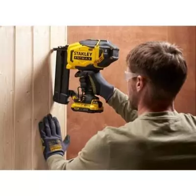 Cloueur de finition 18V FATMAX - Gamme V20 - STANLEY Cloueur de finition 18V FATMAX - Gamme V20 - STANLEY