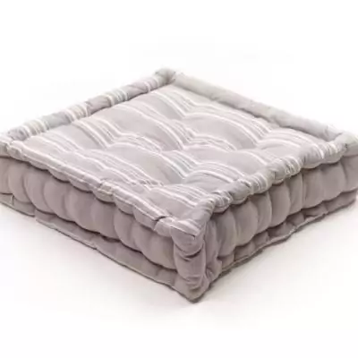 Coussin de sol berbère brodé - 40 x 40 cm