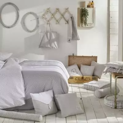 Coussin de chaise chambray avec broderie - Constance