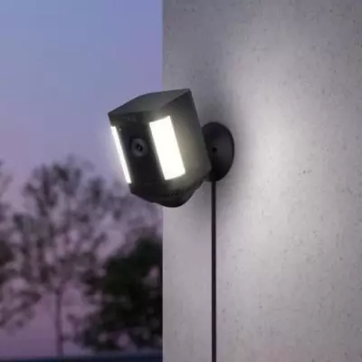 Caméra de Surveillance RING Spotlight Plus Plug-in Noir UE