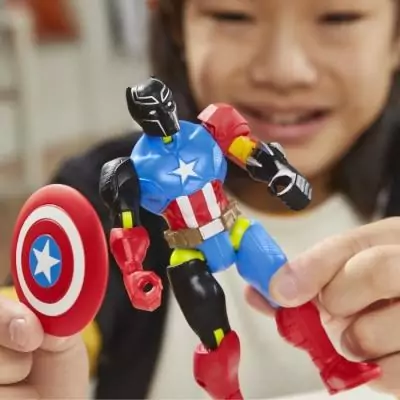 Mélangez, combinez et personnalisez avec MixMashers Black Panther! Mélangez, combinez et personnalisez avec MixMashers Black Panther!