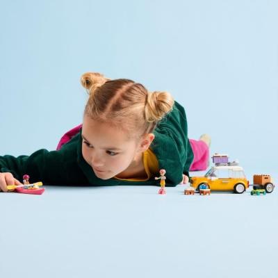 LEGO Friends 42659 Voyage en Voiture entre Amies - Jeu de Construction Fun
