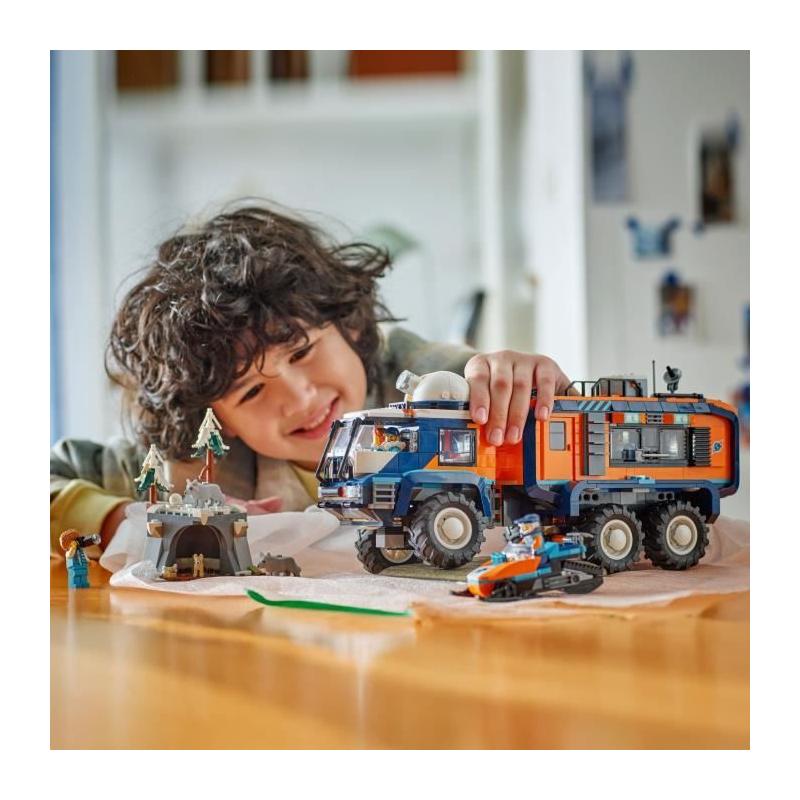 Découvre le Camion Scientifique des Explorateurs en Arctique LEGO City 60471!