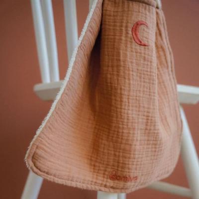 Lot de 2 bavoirs DOMIVA Savane en coton doux - Pratiques et mignons