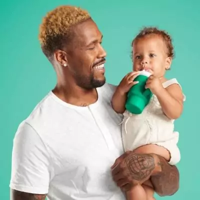 Ma première tasse INFANTINO en silicone - vert sapin