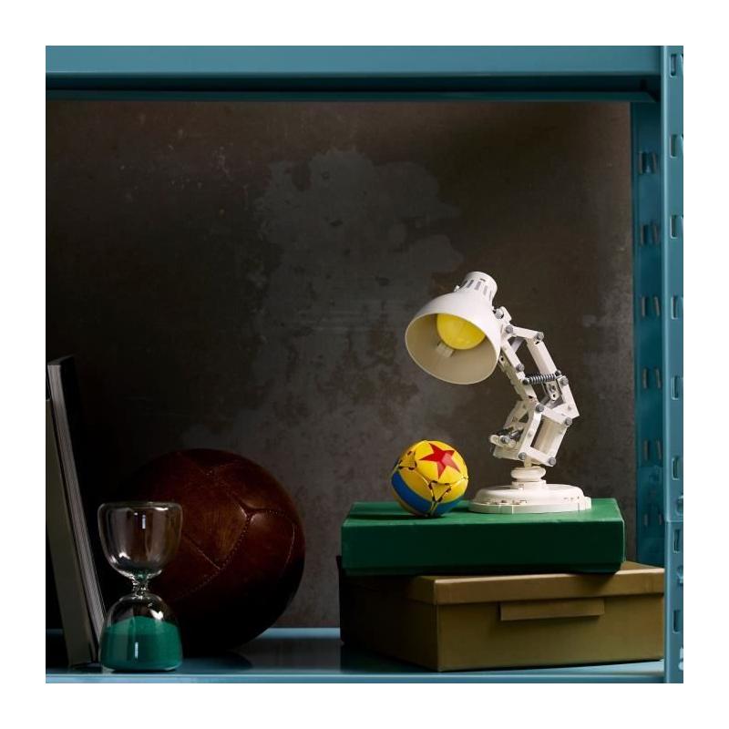 LEGO Ideas 21357 Disney Pixar Luxo Jr. - Set de Construction Collector pour Adulte