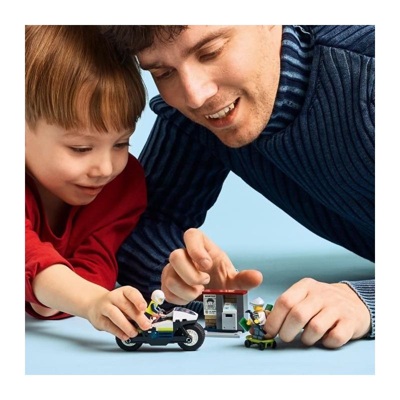 LEGO City 60455: Course-Poursuite en Moto de Police LEGO - 4 ans