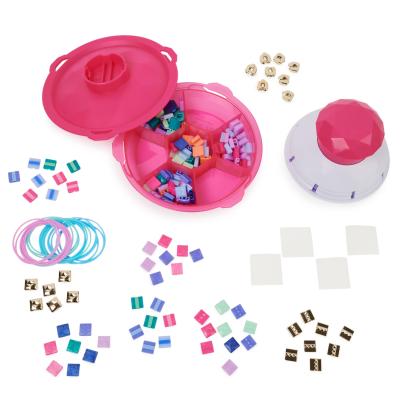 Cool Maker - Pop Style - Machine Kit Bracelet - Création bracelets - Bracelet Amitié - Utilisation Simple - Tendance Fun Facile
