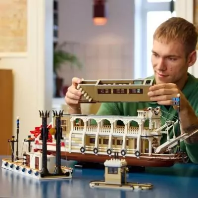 LEGO Ideas 21356 Exclu Cdiscount: Le Bateau à Vapeur du Mississippi - Set de Construction Adulte LEGO Ideas 21356 Exclu Cdiscount: Le Bateau à Vapeur du Mississippi - Set de Construction Adulte