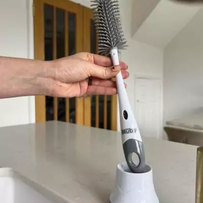 Brosse de Nettoyage NUBY 2 en 1 pour Biberon et Tétine - Pratique et Hygiénique