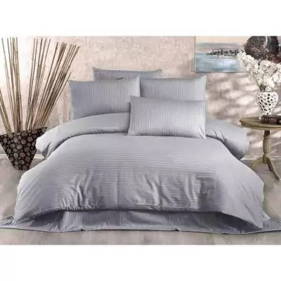 Parure de lit 220x240 cm + 2 taies 60x60 cm - Gris Parure de lit 220x240 cm + 2 taies 60x60 cm - Gris