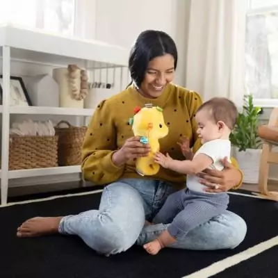 Veilleuse musicale doudou hippocampe jaune - Réconforte bébé Veilleuse musicale doudou hippocampe jaune - Réconforte bébé