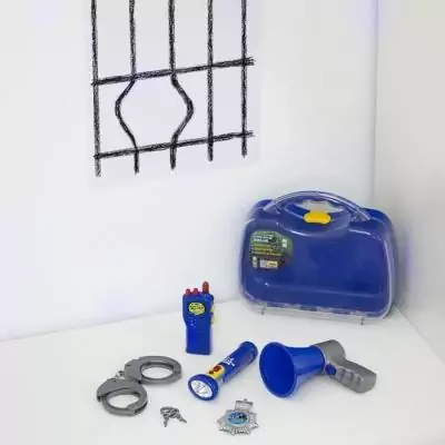 Mallette de policier avec lampe et accessoires - 3 ans + Mallette de policier avec lampe et accessoires - 3 ans +