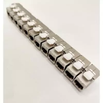 Pack de 12 noyaux keystone RJ45 Cat.6a LINEAIRE PR24AS12 - Court - Blindé Pack de 12 noyaux keystone RJ45 Cat.6a LINEAIRE PR24AS12 - Court - Blindé