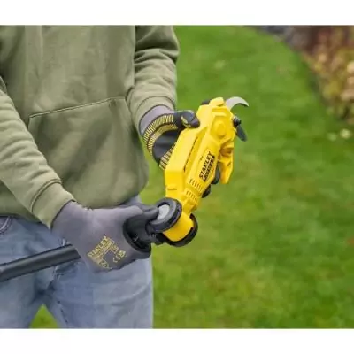 STANLEY FATMAX - SECATEUR SUR PERCHE 18V - Performant et Pratique STANLEY FATMAX - SECATEUR SUR PERCHE 18V - Performant et Pratique
