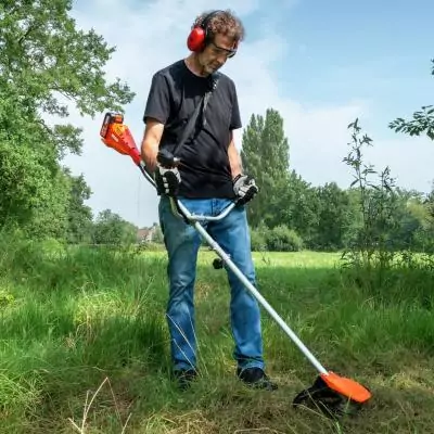 Débroussailleuse sans fil - Dual Power - POWDPG75510 - 40 V - 33 cm - Tondeuse et coupe-bordures - Sans batterie ni chargeur Débroussailleuse sans fil - Dual Power - POWDPG75510 - 40 V - 33 cm - Tondeuse et coupe-bordures - Sans batterie ni chargeur